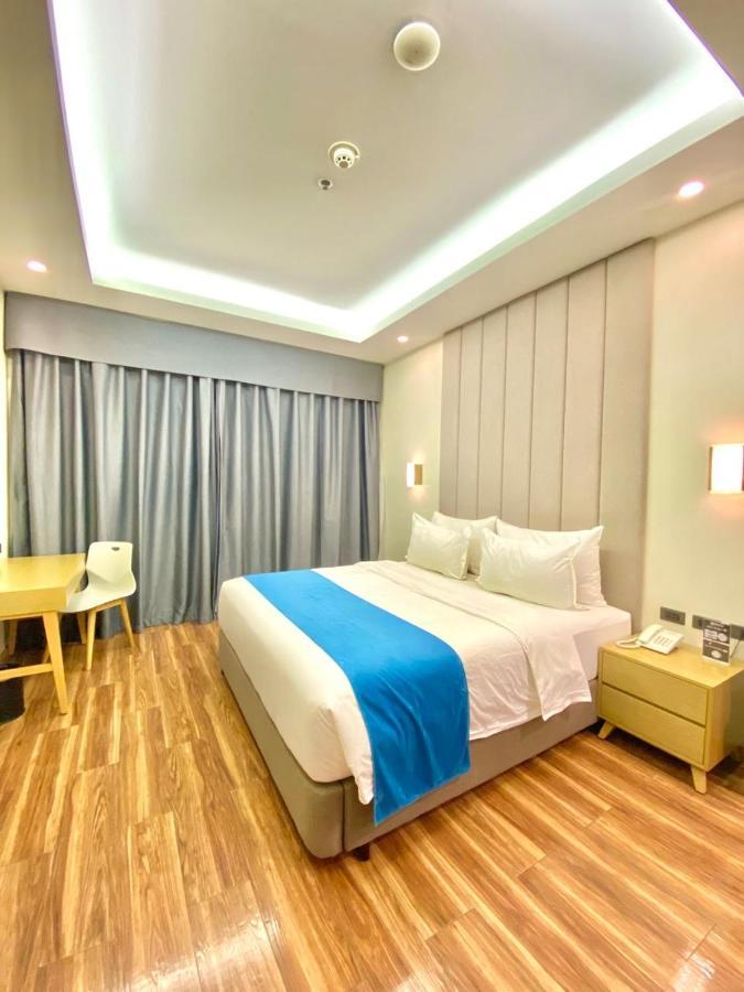 Bravo Tanauan Hotel Esterno foto
