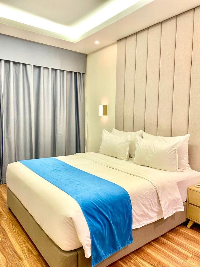 Bravo Tanauan Hotel Esterno foto