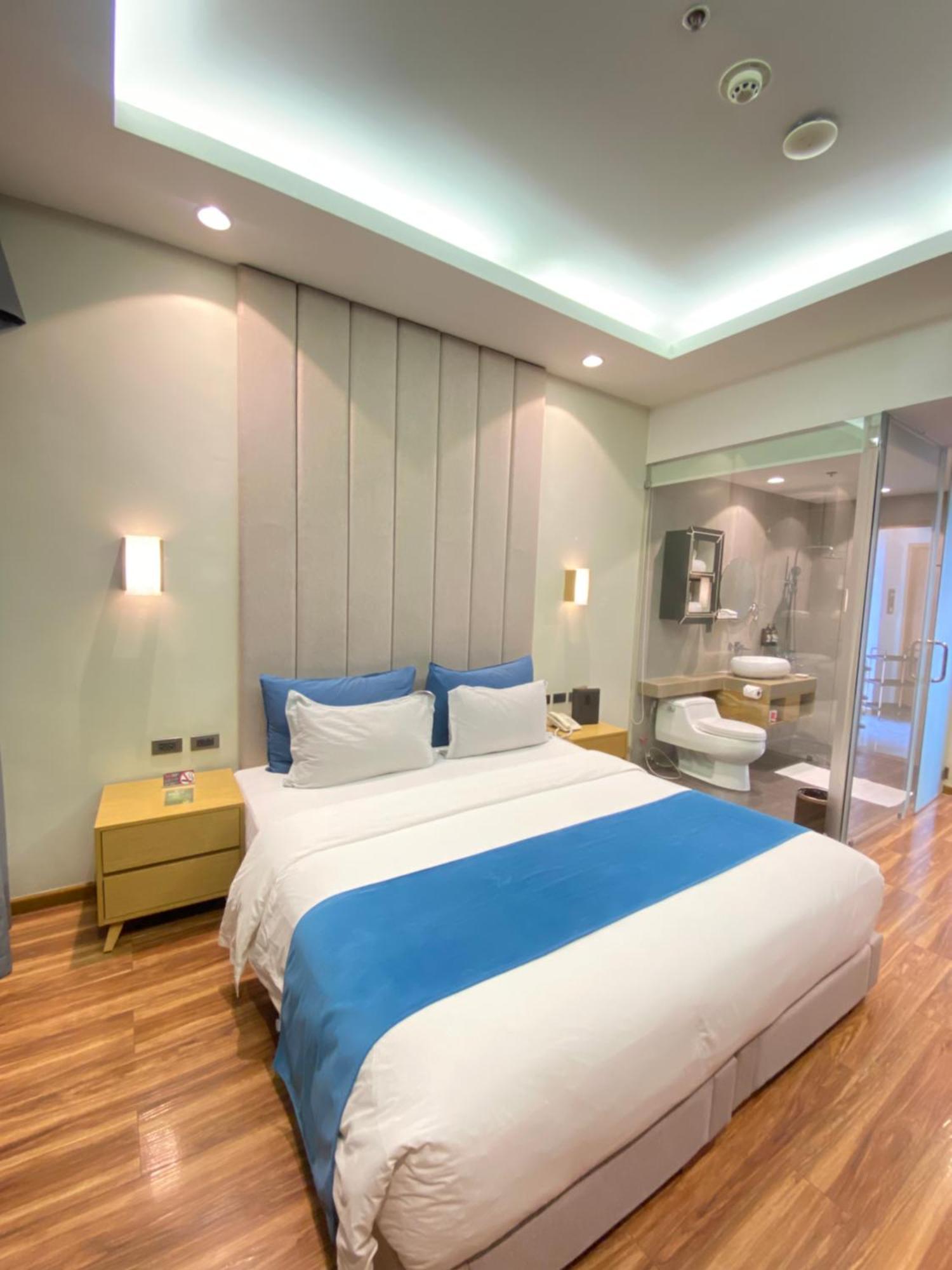 Bravo Tanauan Hotel Esterno foto